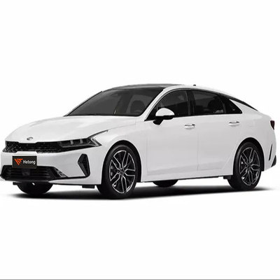 KIA K5 380GT línea buque insignia 2.0t cilindrada gasolina 5 asientos sedán con 2.0t motor