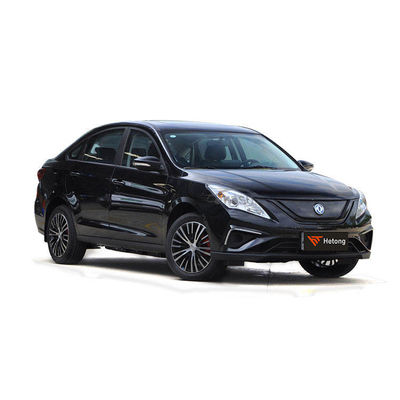 Dongfeng Fengxing S50 T1 T5 E1 M5 5 asientos 415 km Sedan eléctrico puro 4705 * 1790 * 1540 mm