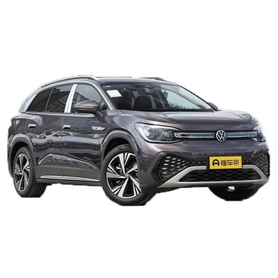 El SUV compacto de lujo con techo solar y energía eléctrica pura