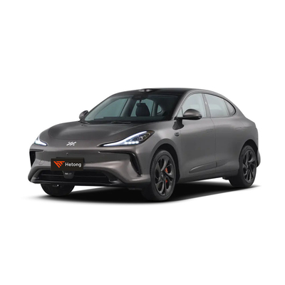 2023 de alta potencia 4WD Zhiji LS6 EV Sports Car con un alcance eléctrico puro de 560-702 km