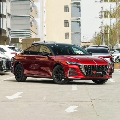2023 HongQI H6 Zhen Zhen 2.0T 252 HP Limousina de gasolina con cámara de retrocesión de 540 grados