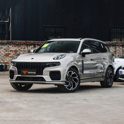 Dirección izquierda Lynk Co 09 Feb 2023 2.0Td Em-P Voyage Edition Am Seis asientos coche eléctrico