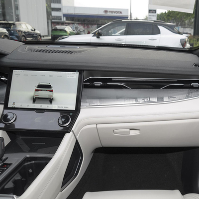 Dirección izquierda Lynk Co 09 Feb 2023 2.0Td Em-P Voyage Edition Am Seis asientos coche eléctrico
