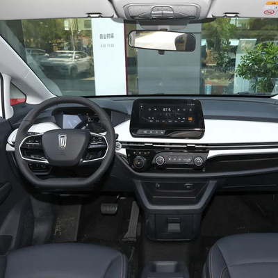 Besturn NAT 120kW de potencia combinada 195km CLTC Range MPV eléctrico puro para viajar sin problemas