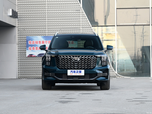 2023 Gac Trumpchi Gs8 7 asientos 8 marchas Suv Coches de gasolina Coches usados