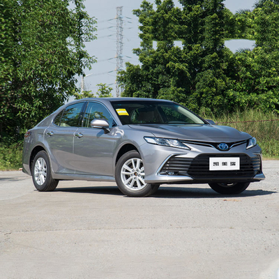Toyota Camry 2.5g Versión de lujo Limousine Automóviles usados de gasolina con 207 N.m de par máximo