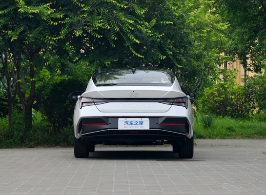 2022 Hyundai Elantra SUV Coche Airbags 4 Diseño de gasolina Beijing-hyundai Auto
