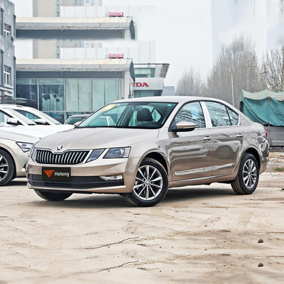 Skoda KAROQ OCTAVIA 2 3 A7 coches usados en Gas Vehículo Coches de gasolina 2021 2022 2023 2024