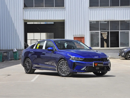 KIA K5 380GT línea buque insignia 2.0t cilindrada gasolina 5 asientos sedán con 2.0t motor