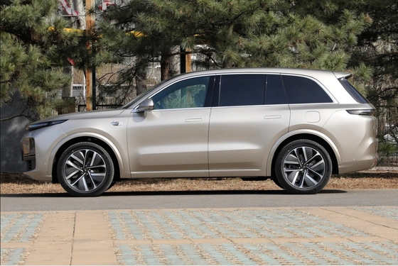 6.5h Tiempo de carga rápida Li One L8 Max SUV eléctrico con batería de litio ternario en 2023