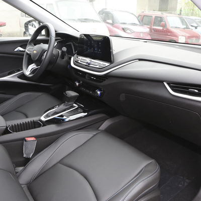 Coche eléctrico puro con un par máximo de 265Nm Auto Chevrolet Cruise Coche de cinco puertas