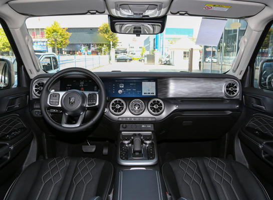 Cisterna 300 Cross-Country 2.0T Turbo Gasolina Suv Vehículo híbrido chino de gas/gasolina-eléctrico