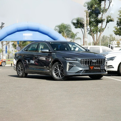 2024 Geely Xingrui L Energy Car 5 plazas Limousine 1.5TD gasolina SUV de gasolina Rojo/Azul