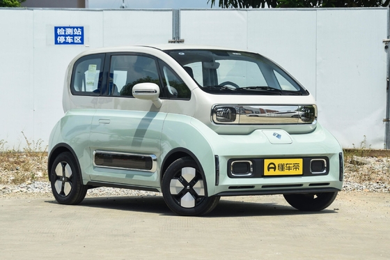 Baojun Kiwi Ev 2023 Automóvil eléctrico de cuatro ruedas motorizado para adultos Mini vehículo de 4 asientos
