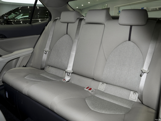 2023 Toyota Camry 2.0 Gvp Limousine Interior de lujo híbrido enchufable 4635x1775x1470mm