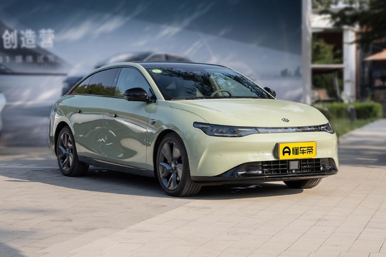 100% coche eléctrico súper potente 4WD vehículo de energía usado motor de salto C01 alcance 430km