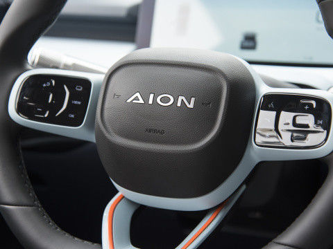 Aion Y 2022 70 Enjoy Edition Lfp Everbright Coche eléctrico de 7 asientos / Vehículo de SUV