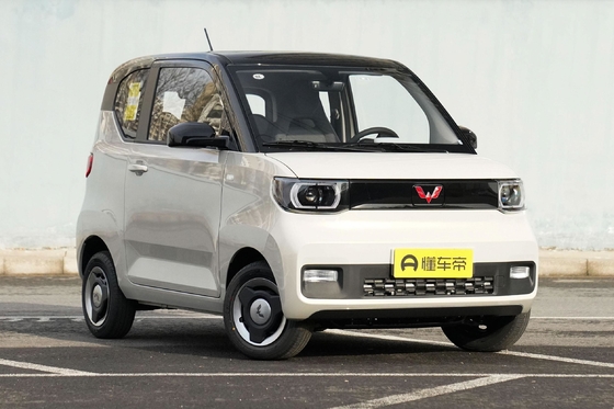 Wuling Hongguang Mini Ev con macarrones Vehículo de dos compartimientos con un interior espacioso
