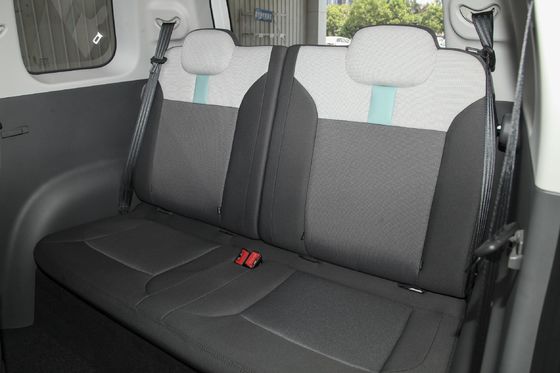 Green Changan Lumins 2022 Honey Sweet Tipo de automóvil eléctrico para adultos 822KG Peso del vehículo
