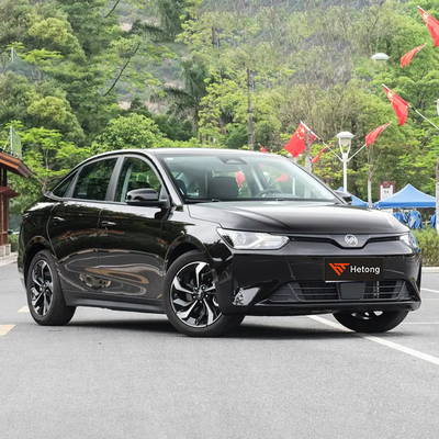 2022 WM Motor E.5 Smart de cuatro puertas y cinco asientos vehículo energético con larga duración de la batería
