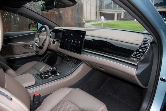 s 2023 SUV eléctrico de alta velocidad con estructura de carrocería de 4 puertas y potencia máxima 228-517
