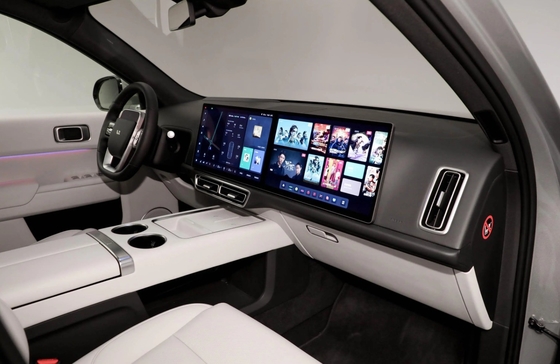 Li ONE L9 SUV eléctrico con batería de litio ternario y volante de izquierda