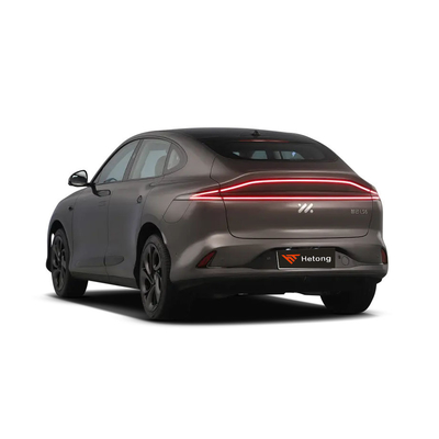 2023 de alta potencia 4WD Zhiji LS6 EV Sports Car con un alcance eléctrico puro de 560-702 km