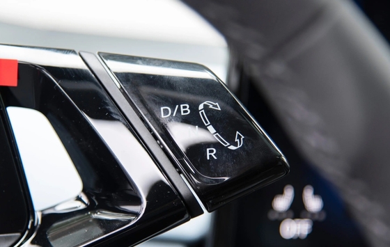 Experimenta lujo y rendimiento con el VW ID.4X Pro Pure SUV Un vehículo eléctrico