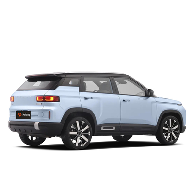 Automóvil Geely ICON 2023 1.5TD 7DCT FWD faro LED 4 cilindros SUV de gasolina