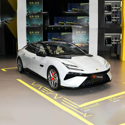 Lotus Eletre R S 2024 Experimenta lujo y rendimiento con energía eléctrica pura
