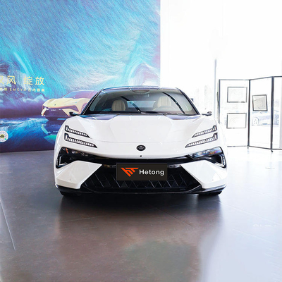 Lotus Eletre R S 2024 Experimenta lujo y rendimiento con energía eléctrica pura