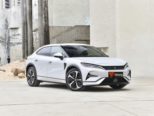 Potente vehículo eléctrico BYD Song L con 150 kW de potencia del motor y 199/201 Km/h de velocidad máxima