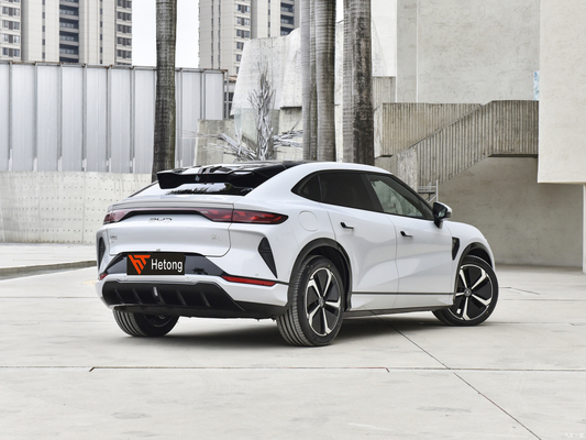 Potente vehículo eléctrico BYD Song L con 150 kW de potencia del motor y 199/201 Km/h de velocidad máxima