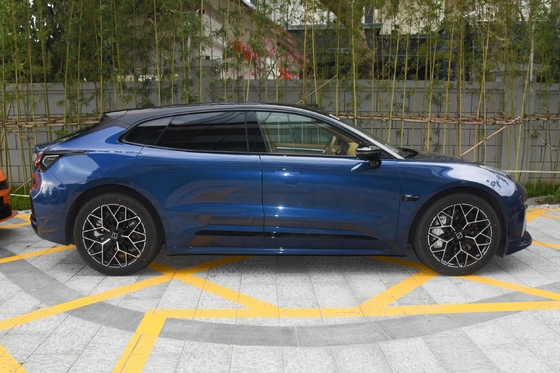2024 4WD Vehículo eléctrico puro Zeekr 001 con batería potente y opción de largo alcance